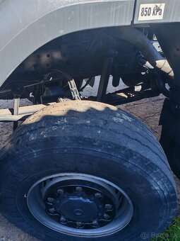 Hakovy nosic kontajnerov 4x4  MB AXOR  1833 - 7