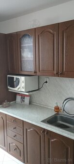 Kuchynská linka + spotrebiče - 7