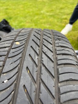 Goodyear Eagle F1 4x4 - Celoročné pneu - 7
