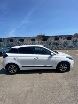 Predám Hyundai i20 1.2 Cool (2019) 62kW - 7