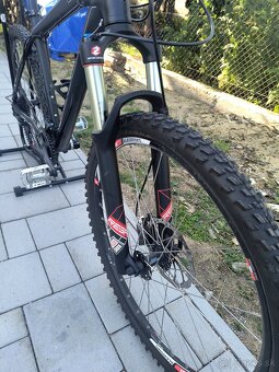 CUBE LTD 18" - 7