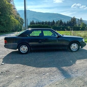 Mercedes-Benz w124 200E - 7