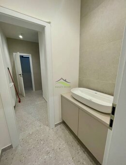 Moderné Nové kancelárie na PRENÁJOM - 20 - 30 m2 - 7