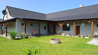 Na predaj slnečný a komfortný 4 izbový rodinný dom Senica. - 7