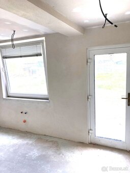 3 izb.apartmán 100 m2 s vlastnou záhradou 500 m2 - 7