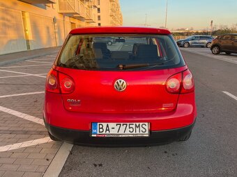 Volkswagen Golf Mk5 - 7