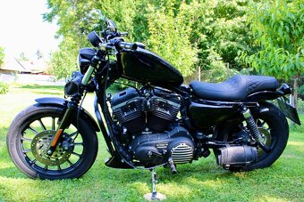 Harley Davidson Iron 883 Sportster - 7