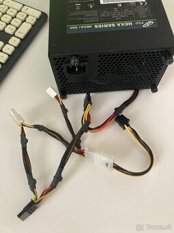 PC zdroj FSP HEXA+ 500W – 80 Plus, ATX, tichý, plne funkčný - 7
