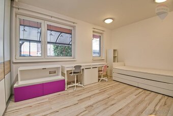 PRENÁJOM: 3IZBOVÝ ZARIADENÝ BYT, DUNAJSKÁ STREDA - UL. KRÁĽA - 7