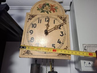 Predám funkčné polbicie starožitné hodiny druhá polovica 19 - 7