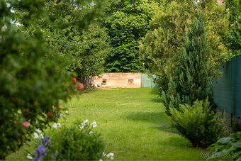 Rovinatý stavebný pozemok v centre | Moldava nad Bodvou - 7