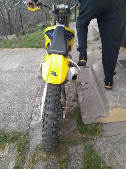 Predám Suzuki rmz 450 vstrek - 7