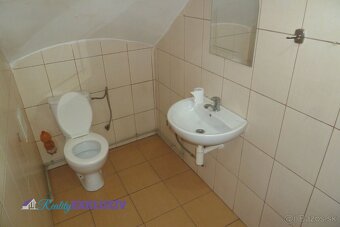 Na prenájom obchodný priestor v centre mesta Lučenec - 7