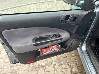Skoda Octavia combi 1.9 Tdi 66 kw ,, Rok 2003 - 7