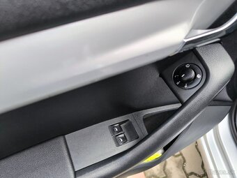Škoda Octavia Combi 1.6TDI - 7