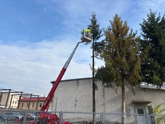 Pracovná - montážna plošina 30 metrov - 7