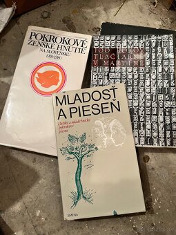 Knižky s komunistickou propagandou - 7