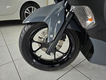 Yamaha N-Max 125 Slovak - 7