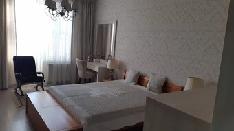 Na prenájom 3 izbový byt v centre mesta - Voľný Ihned - 7