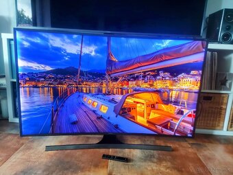 Samsung UE55JS8502T 55"4K Ultra HD Smart TV 3D 120Hz
- 7