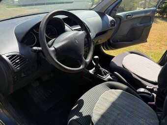 Peugeot 206+ - 7