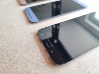 Predám nové displeje na Samsung Galaxy - 7