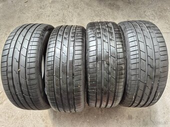 225/45 r19 letné 4 ks HANKOOK dezén 7,6 - 7,1 mm DOT2023 - 7