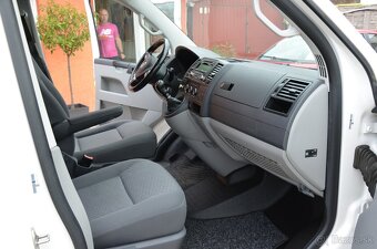 Volkswagen T5 Transporter Shuttle 2,0 TDI, 84kw. M5 - 7