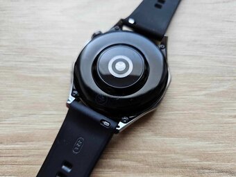 Huawei Watch GT4 46mm black, top, zaruka NAY - 7