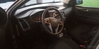Hyundai i20 1.1 CRDi - 7