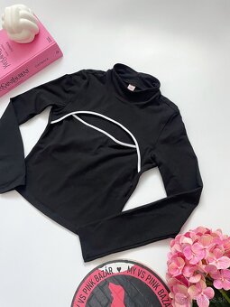 Victoria’s Secret top s výstrihom - 7