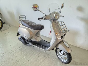 PIAGGIO VESPA LX125 TOURING - 7