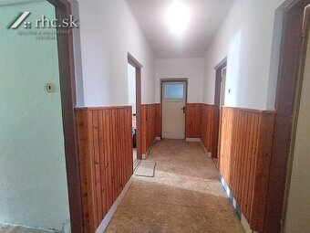 DOM V KRÁSNEJ DEDINKE - KORUNKOVÁ, OKR. STROPKOV - 7