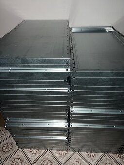 Kovový policový regál - 7