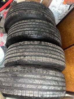 255/55/R20 Goodyear Wrangler Territory HT - 7