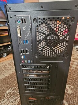 Ryzen7 2700/RX 580 8GB/32GB RAM/Win 11 Pro - 7