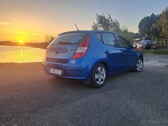 Hyundai i30, 1.4 80kw 2010 - 7
