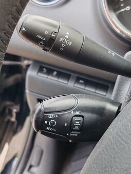 Peugeot 5008 1.6 HDI Average 2014 - LED - Panorama - Manuál - 7