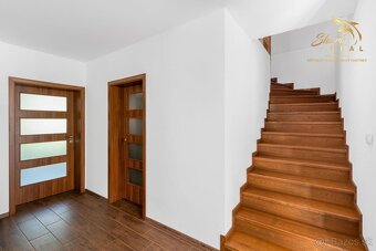 Priestranný dom v lone prírody - 7