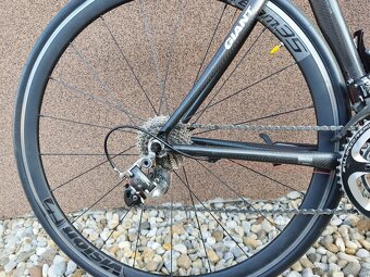 Ponukam cestný bicykel Giant advanced - 7