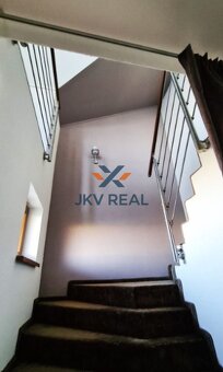 Na predaj 5 izbový rodinný dom v Rovinke - 7