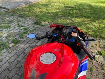 HONDA CBR600RR 2024 Október - 7