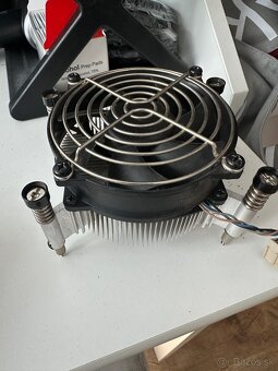 Rx 580, procesory i3, i5, diely, základne dosky - 7