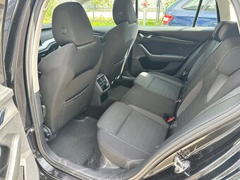 Škoda Octavia Combi DSG - 7