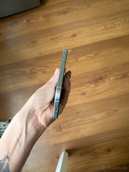 iPhone 15 128GB - 7