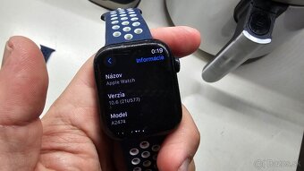 Apple Watch 7 black 45mm - čítaj popis, drobná chyba - 7