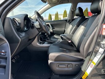 Toyota RAV4 2.2 D-4D 180 X+ - 7