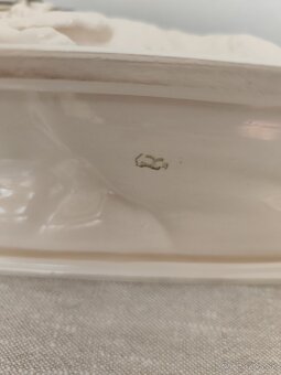 Hertwig chrti psy porcelánová soška - 7