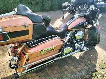 Electra Harley Davidson - 7