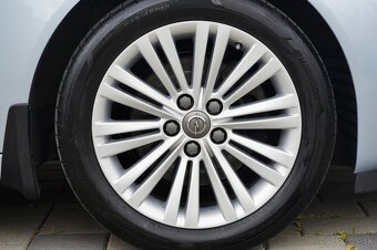 Opel Insignia - 7